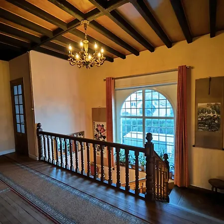 Hipyrenees Bed & Breakfast *