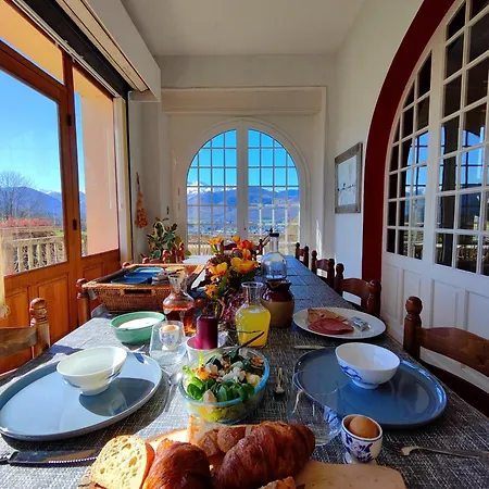 Bed & Breakfast Charmante De - Hi Pyrenees - Jardin Prive De 4000 M2 Face Au Pic Du Midi Bagnères-de-Bigorre