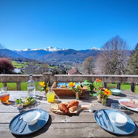 Bed & Breakfast Charmante De - Hi Pyrenees - Jardin Prive De 4000 M2 Face Au Pic Du Midi 3*