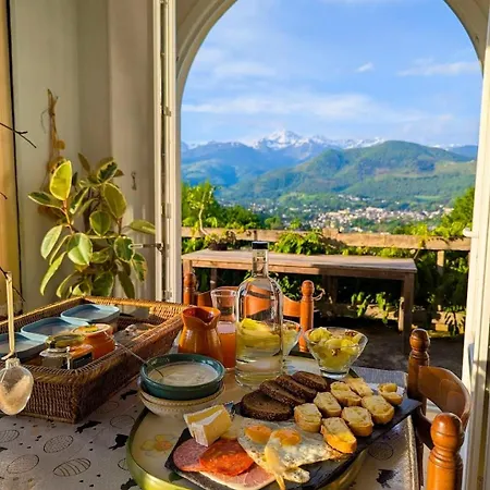 Hipyrenees Nocleg ze śniadaniem Bagnères-de-Bigorre